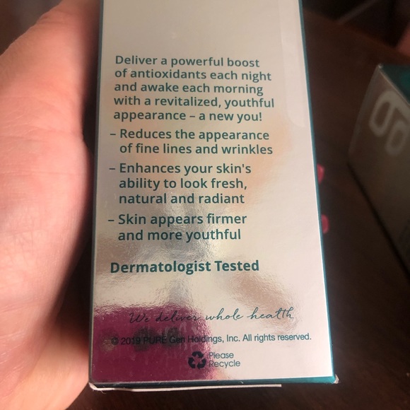 Pure Nerium Nightly Face Treatment 30ml - Picture 5 of 6